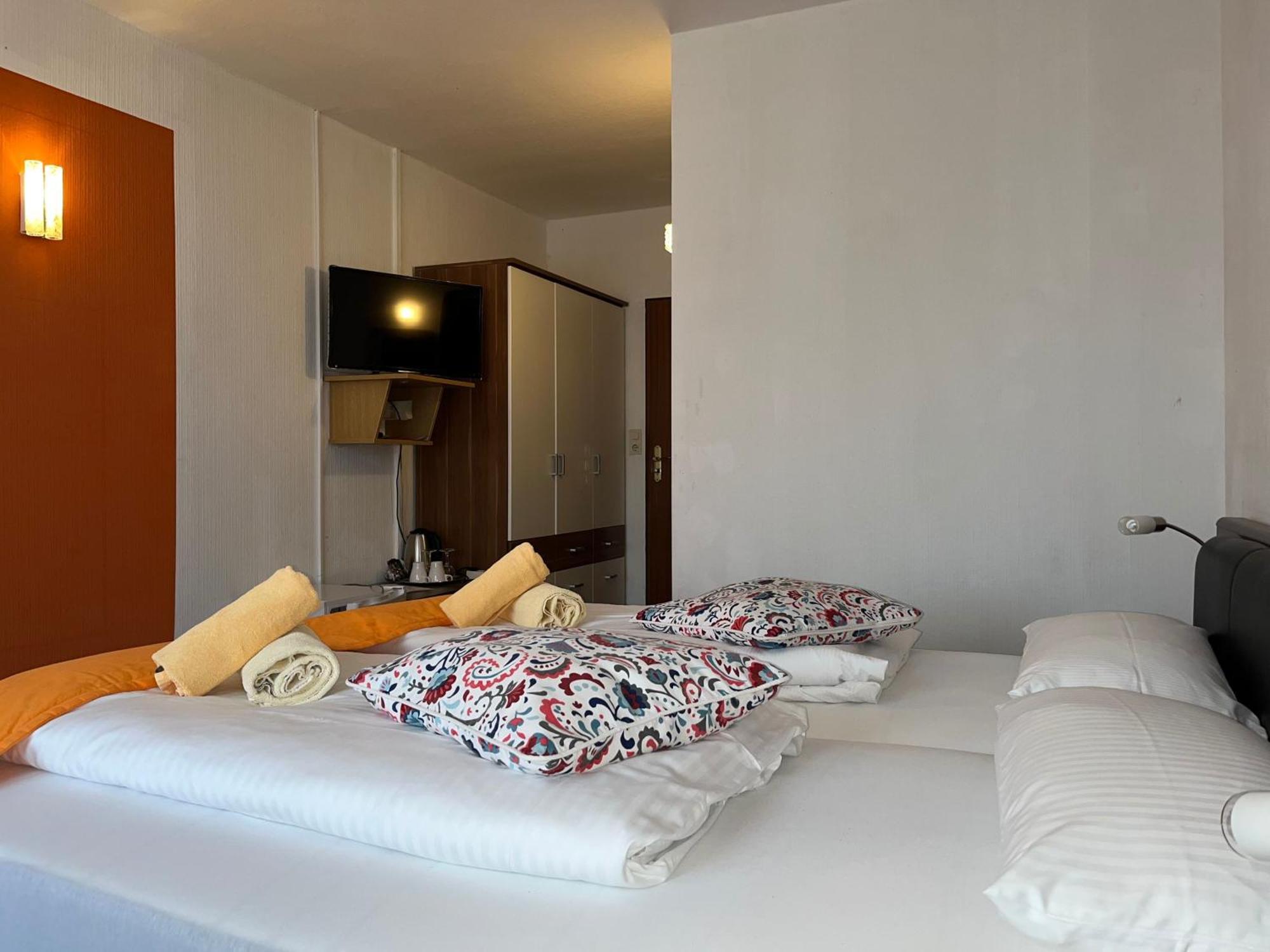 Hotel Filoxenia Butjadingen Exterior photo